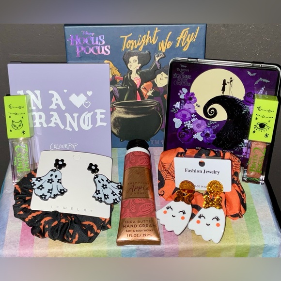COLOURPOP Hocus Pocus HALLOWEEN MAKEUP BUNDLE